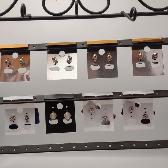 Stud Earring Lot of 8 Sets Square, Round Retro Wood, Acrylic, Metal Multicolor - Picture 2 of 5